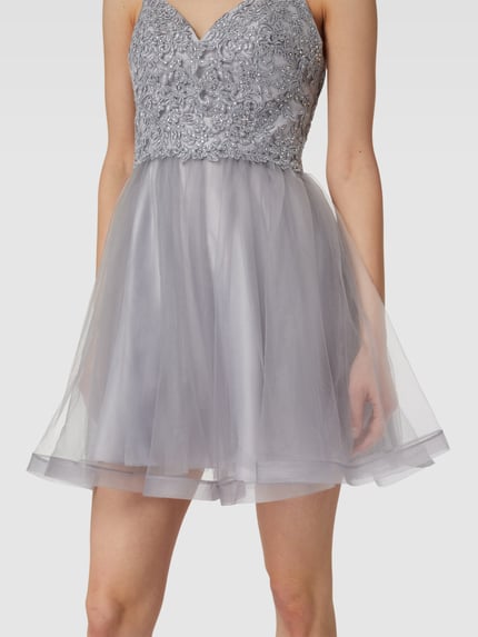 Laona Cocktailkleid mit Herz-Ausschnitt Silber 3