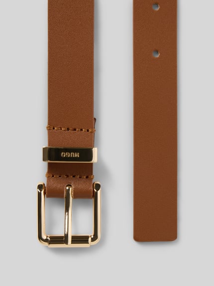 Produktfoto, brauner Damen Gürtel aus echtem Leder mit goldfarbener Schnalle und Logo-Detail, Modell 'Palm-MLoop' von HUGO