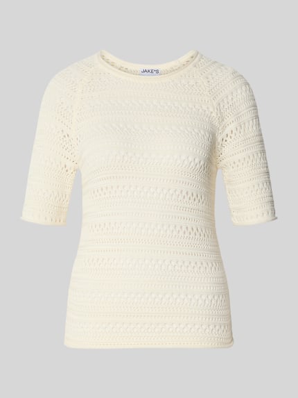 Produktfoto, cremefarbenes Strickshirt mit Rundhalsausschnitt von Jake*s Casual aus reiner Baumwolle, Rollsaum, Regular Fit, feine Strickstruktur