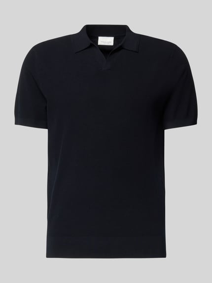 Produktfoto, Regular Fit Poloshirt aus Lyocell-Mix mit Seiden-Anteil von Profuomo, czarny, strukturalna faktura, dekolt w serek, krój regular fit, długość tyłu w rozmiarze M: 67 cm