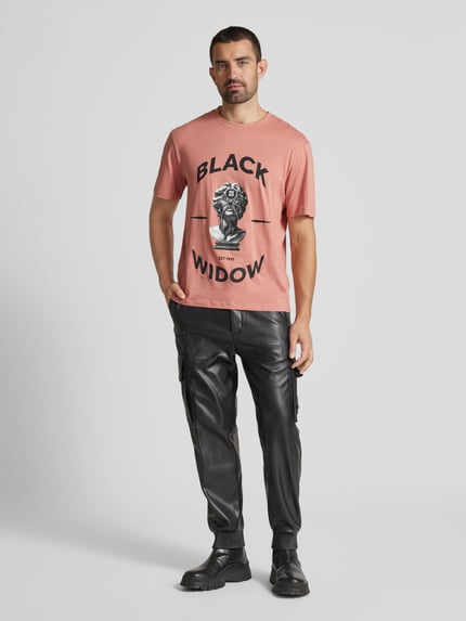 HUGO Oversized T-Shirt mit Rundhalsausschnitt Modell 'Dostalgi' Lachs 1