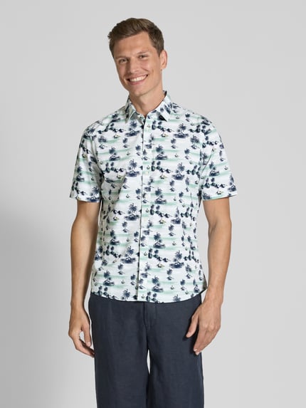 Jake*s Slim Fit Kurzarmhemd mit Kentkragen Sand 4