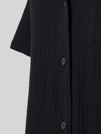 Productfoto, Relaxed Fit pyjamabovendeel met borstzak van Jake*s Casual, puur katoen, structuurpatroon, knoopsluiting, zwart