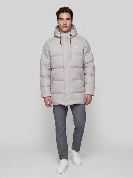 Nike Steppjacke mit Kapuze Modell 'M NK TF CLUB PARKA 650' Stein 1