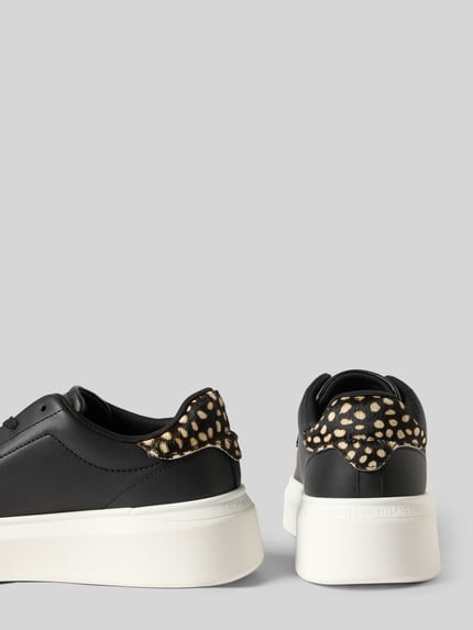 Tommy Hilfiger Low Top Sneaker aus echtem Nappaleder Black 2