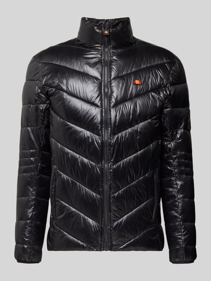 Produktfoto, schwarze Steppjacke mit Stehkragen Modell 'ORSINI' von Ellesse, Regular-Fit, Reißverschluss, Label-Details, Eingrifftaschen