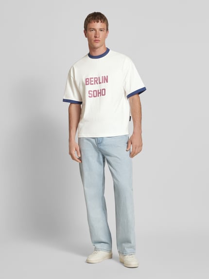 PROHIBITED T-shirt met labelprint, model 'SoHo' Offwhite - 1