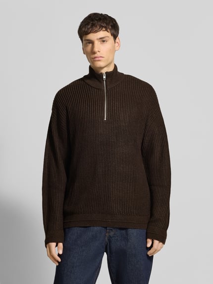 JACK & JONES Sweter z dzianiny z zamkiem błyskawicznym model ‘KAITO’ Ciemnobrązowy 4