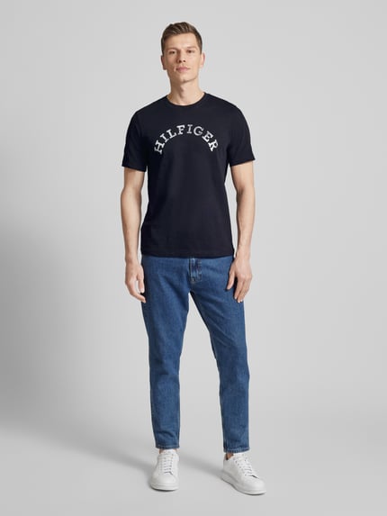 Tommy Hilfiger T-Shirt mit Label-Print Marine 1
