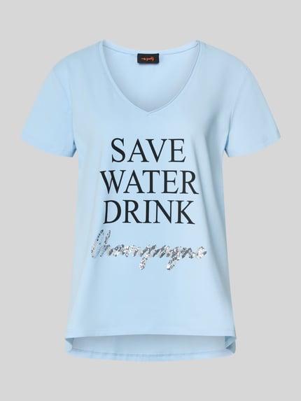 Produktfoto, hellblaues T-Shirt mit Statement-Print aus Baumwoll-Elasthan-Mix, lockerer Schnitt, V-Ausschnitt, miss goodlife