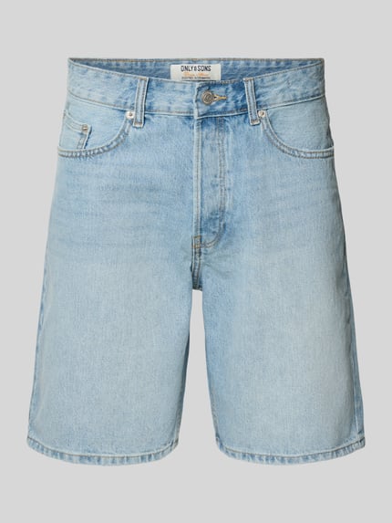 Produktfoto, Straight Leg Jeansshorts aus reiner Baumwolle Modell 'EDGE' von Only & Sons in hellblauer Denim-Optik, 5-Pocket-Design, strukturierte Oberfläche.
