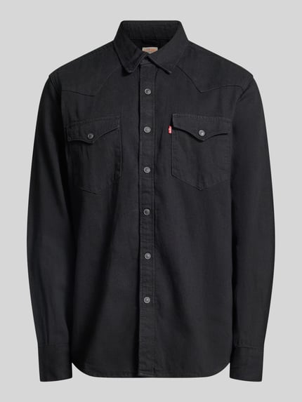 Produktfoto, schwarzes Regular Fit Jeanshemd aus reiner Baumwolle Modell 'BARSTOW WESTERN STANDARD' von Levi's® für Herren, strukturierte Oberfläche, Western-Look.