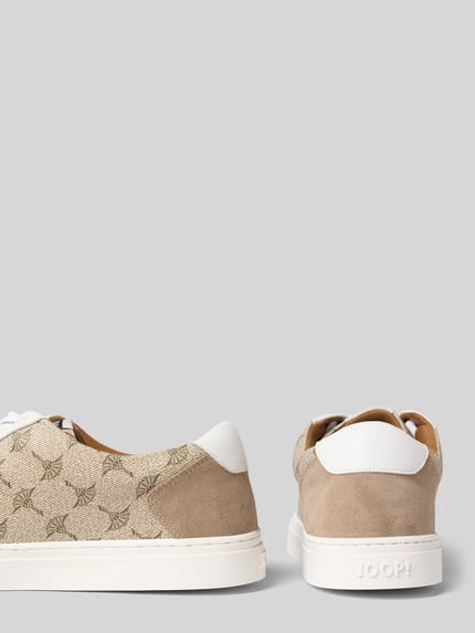 Produktfoto, Sneaker mit Label-Details Modell 'mazzolino coralie' von JOOP! SHOES, beige-brauner Leder-Mix, Logo-Muster, abgerundete Spitze, Rückansicht