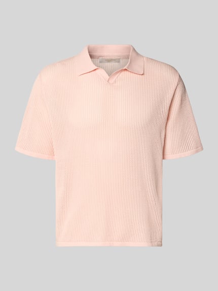 Produktfoto, Regular Fit Strick-Poloshirt Modell 'CASSIS' von Jack & Jones z czystej bawełny, krój regular fit, jasnoróżowy, tekstura dzianiny, V-dekolt, długość tyłu w rozmiarze M: 66 cm