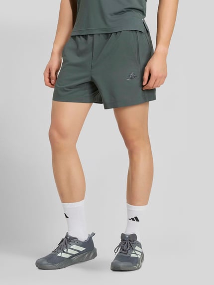 adidas Training Regular Fit Sportshorts mit Logo-Print Dunkelgruen 3