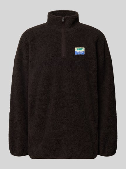 Produktfoto, Teddyjacke mit Label Patch Modell 'HOKTOWN' von AMERICAN VINTAGE, unifarben, Longline, Reißverschluss, seitliche kieszenie, krój loose fit, zakończona na dole na okrągło, długi rękaw, tekstura miękka