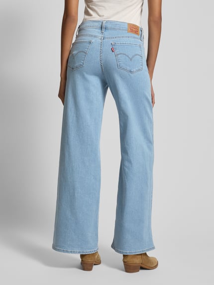 Levi's® 300 Wide Leg Jeans im 5-Pocket-Design Modell '318' Hellblau 5