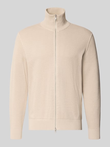 Produktfoto, cremefarbene Regular Fit Strickjacke aus reiner Baumwolle von Marc O'Polo, feine Rippenstruktur und glatte Oberfläche, Herren Pullover von Marc O'Polo