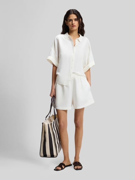 BOSS Orange Relaxed Fit Shorts aus Leinen-Viskose-Mix Modell 'TALLAN' Offwhite 1