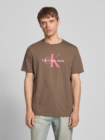 Calvin Klein Jeans T-Shirt mit Label-Print Modell 'HERO' Hellbraun 4