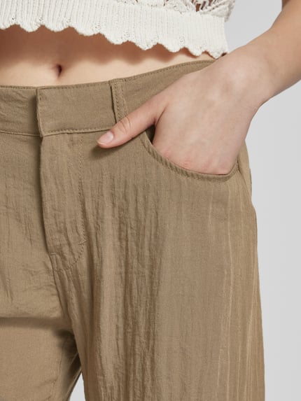 Weekday Stoffhose aus Viskose mit Gesäßtaschen Schlamm 3