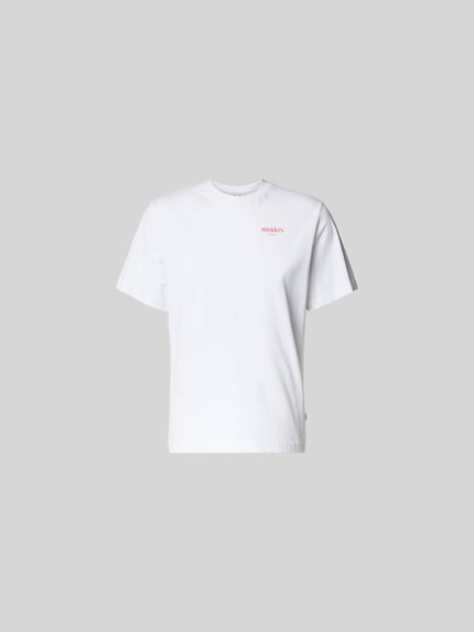 Produktfoto, Regular Fit T-Shirt mit Statement-Print von Forét, damski t-shirt z bawełny, krój regular fit, nadruk z napisem, okrągły dekolt, krótki rękaw, długość tyłu w rozmiarze M: 67 cm, kolor biały, gładka faktura