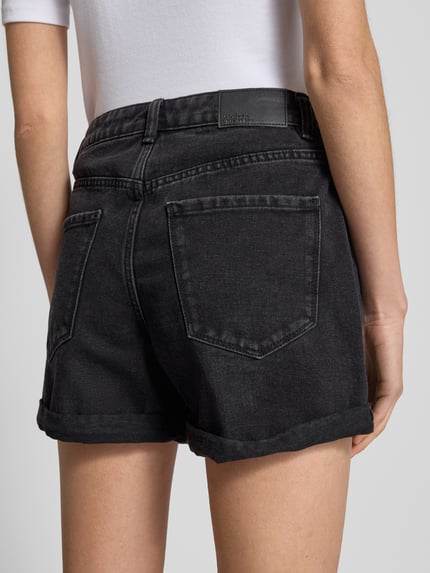 VERO MODA Relaxed Fit Jeansshorts aus Baumwoll-Mix Modell 'ZURI' Black 3