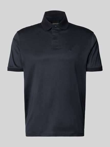 Produktfoto, Poloshirt mit kurzer Knopfleiste von Emporio Armani aus Lyocell-Baumwoll-Mix, Regular-Fit, Polokragen, Label-Stitching, gerippte Ärmelabschlüsse, Rückenlänge bei Größe M 70 cm, in dunklem Uni-Ton mit glatter Textur und klarer Linienführung