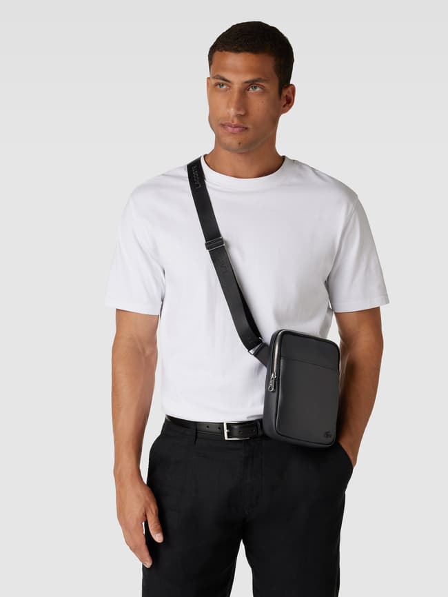 Lacoste Schoudertas van kunstleer in zwart online kopen P&C