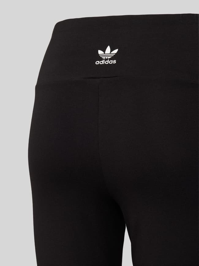 Adidas originals adicolor trefoil leggings in black hotsell