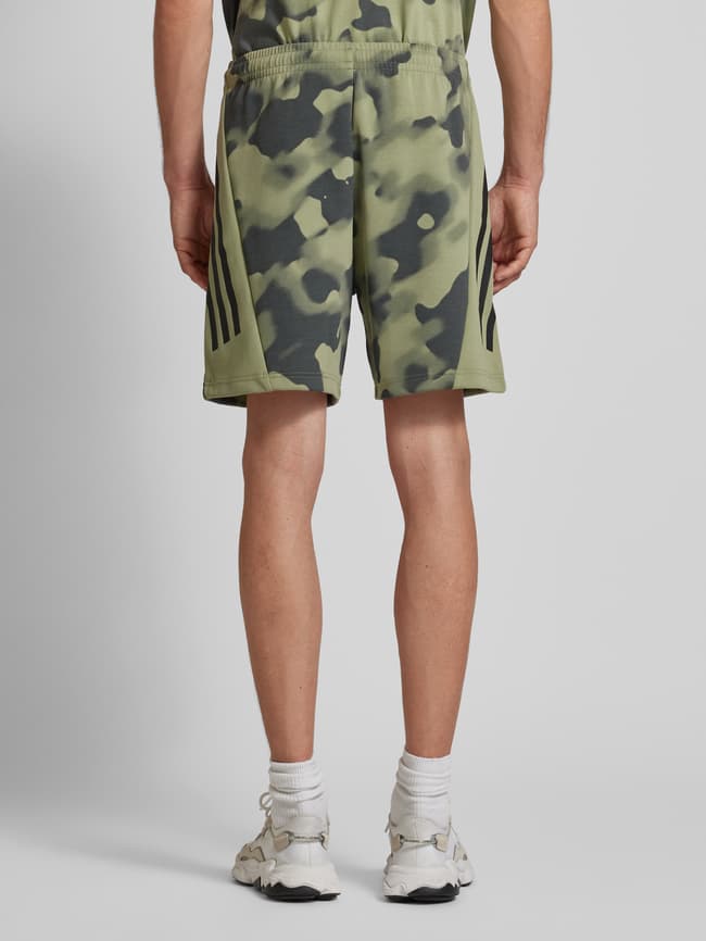 ADIDAS SPORTSWEAR Regular Fit Sweatshorts mit Label-Detail (oliv  
