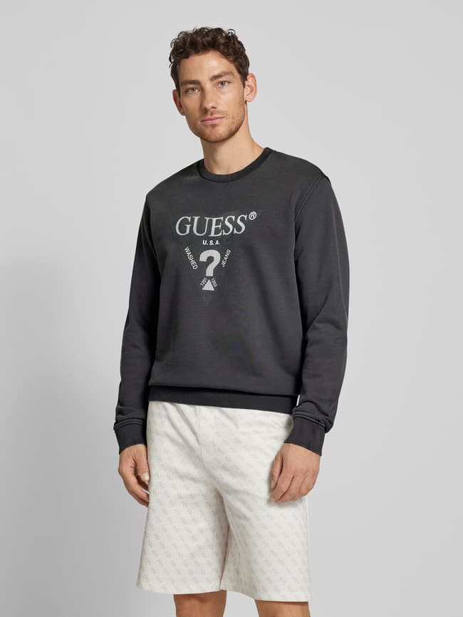 Guess Sweatshirt mit Label-Print Modell 'TREATED' (black) online