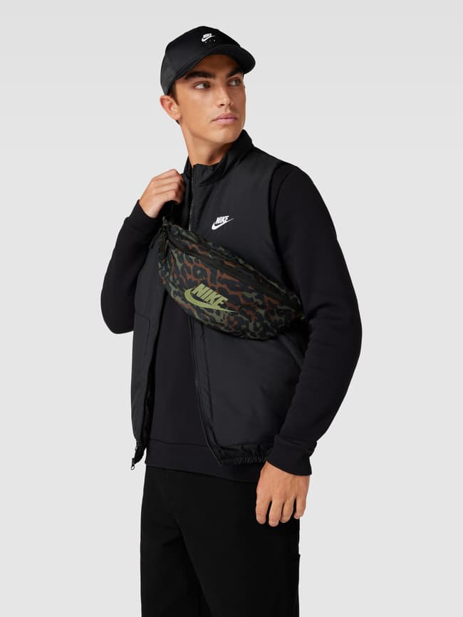 Nike Bauchtasche mit Logo-Print (black) online kaufen