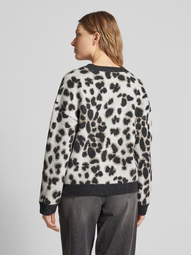 Pieces Regular Fit Strickpullover mit Animal-Print Modell 'NANA