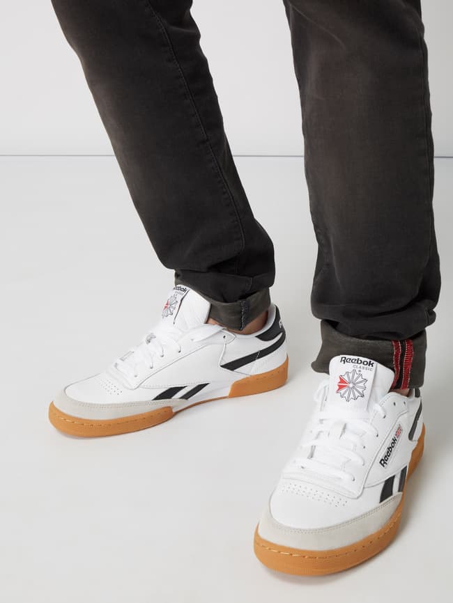 Reebok revenge plus fashion gum white