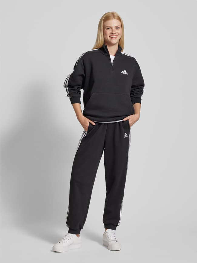 ADIDAS SPORTSWEAR Loose Fit Sweatpants mit Label-Stitching (black 