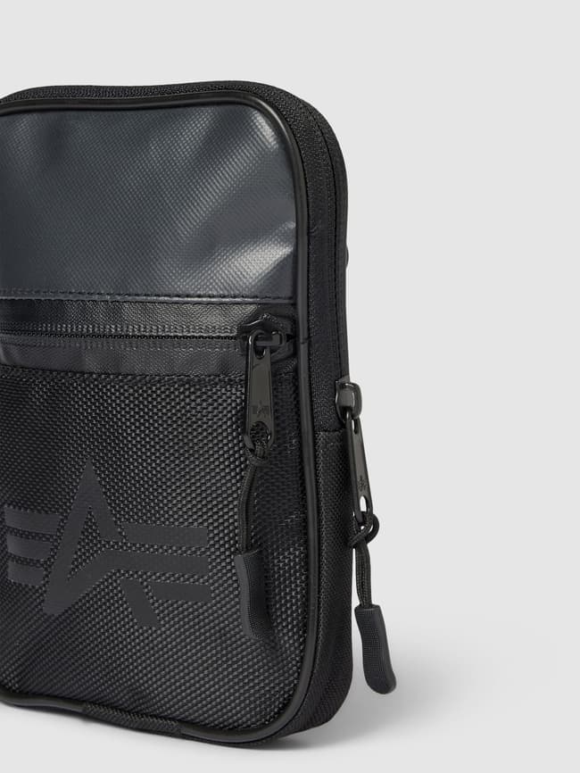 Alpha Industries Umhängetasche mit Logo-Print Modell 'UTILITY BAG