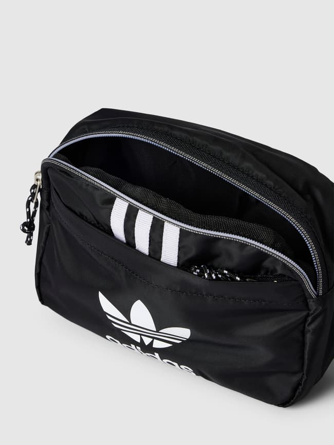 adidas Originals Kulturtasche mit Label-Print (black) online kaufen