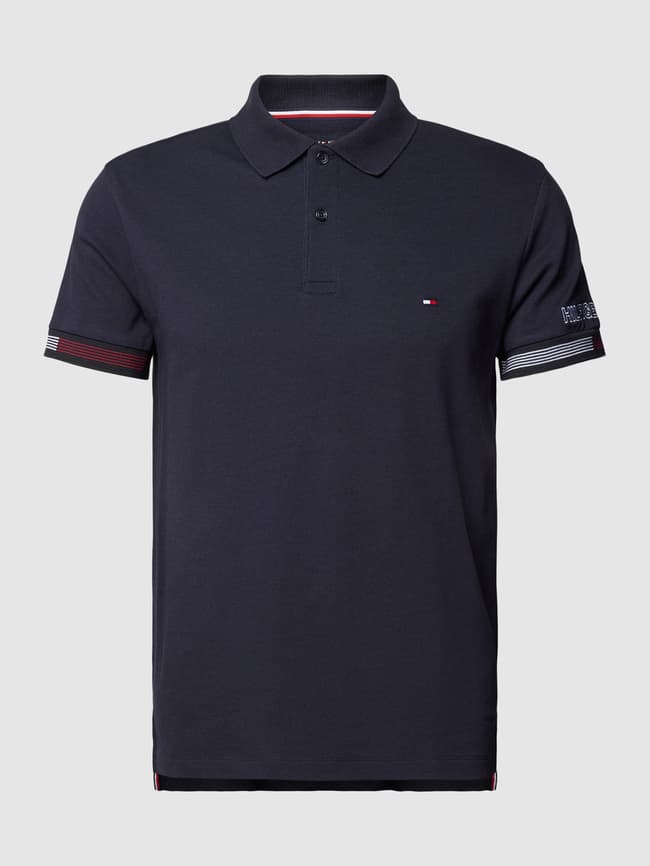 Tommy Hilfiger Slim Fit Poloshirt mit Label-Stitchings Modell  