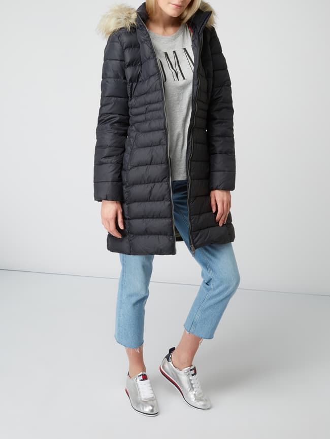 Tommy Jeans Steppmantel mit abnehmbarem Webpelzbesatz (black 