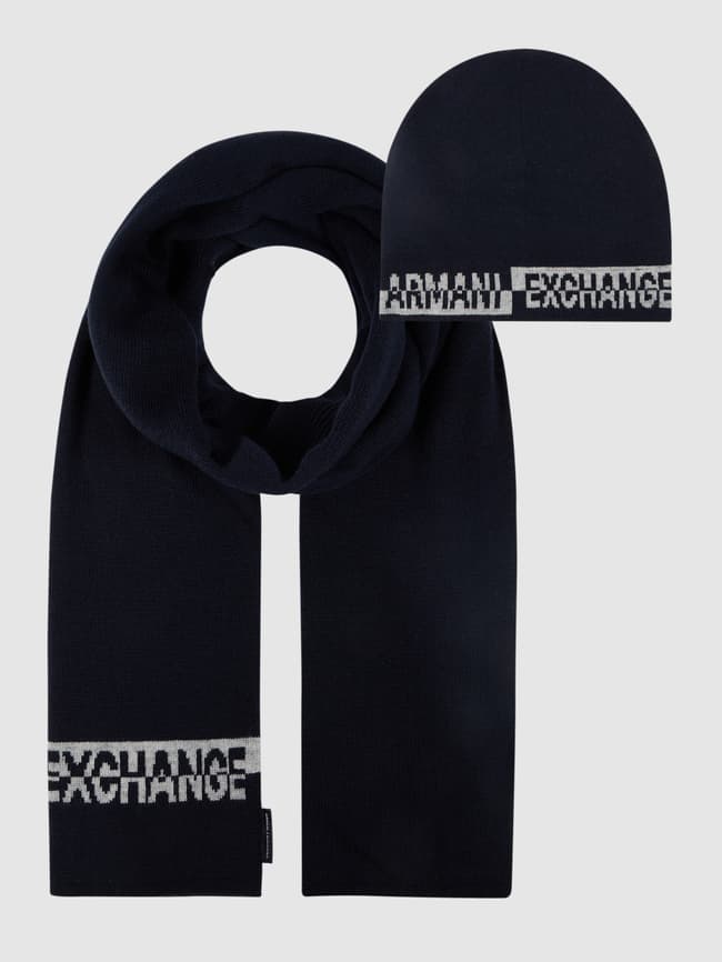 kapsel Bergbeklimmer hemel ARMANI EXCHANGE Set met sjaal en muts in marineblauw online kopen | P&C