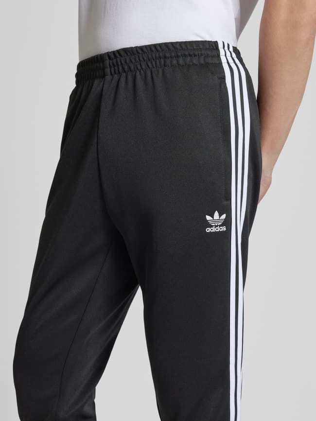 adidas Originals Regular Fit Sweatpants mit Label-Stitching (black 