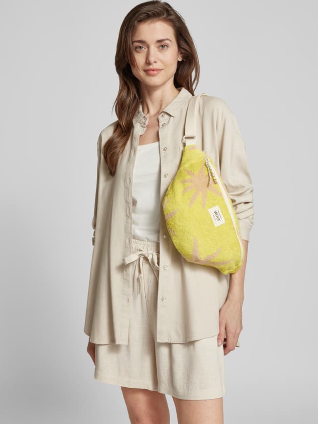 Kup online WOUF Saszetka nerka z naszywką z logo model 'Formentera