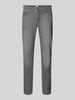 Brax Regular Fit Jeans im 5-Pocket-Design Modell 'Chuck' Mittelgrau