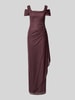 Vera Mont Empire Abendkleid aus Chiffon Dunkelrot