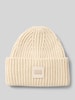 UGG Beanie met labeldetail Offwhite