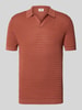 DRYKORN Koszulka polo o kroju slim fit z dekoltem w serek model 'Braian' Rdzawoczerwony