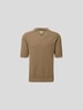 Lardini Poloshirt mit V-Ausschnitt Camel