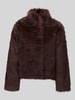 VERO MODA Modern Fit Webpelzjacke mit hohem Stehkragen Dunkelbraun