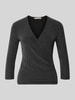 Christian Berg Woman Selection Schimmerndes Blusenshirt mit V-Ausschnitt Silber